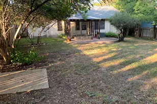 4419 Silverstone Dr, Austin, TX 78744 - Photo 17