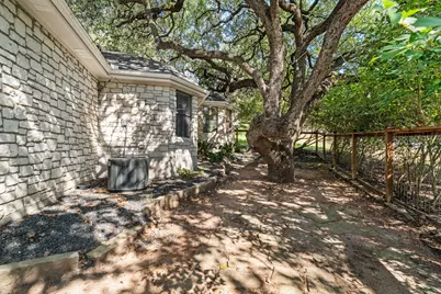 8500 Adirondack Cove, Austin, TX 78759 - Photo 33
