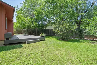 8914 Sparkling Creek Drive, Austin, TX 78729 - Photo 25