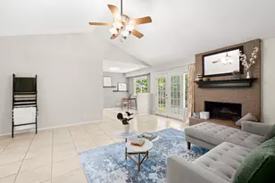 8914 Sparkling Creek Dr, Austin, TX 78729 - Photo 7