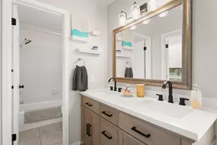 8914 Sparkling Creek Dr, Austin, TX 78729 - Photo 17