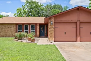 8914 Sparkling Creek Dr, Austin, TX 78729 - Photo 3