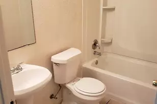 2218 Katy Ln, Georgetown, TX 78626 - Photo 3