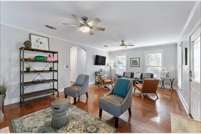 611 W Johanna Street, Austin, TX 78704 - Photo 11