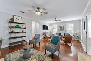 611 W Johanna St, Austin, TX 78704 - Photo 11