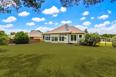 2546 Lermann Street, New Braunfels, TX 78132 - Photo 39
