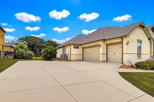 2546 Lermann St, New Braunfels, TX 78132 - Photo 7