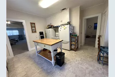 258 South Washington Street, La Grange, TX 78945 - Photo 5