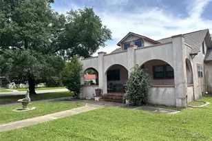 258 S Washington St, La Grange, TX 78945 - Photo 1
