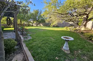 10033 Longhorn Skyway, Dripping Springs, TX 78620 - Photo 37