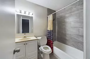 2510 San Gabriel St, Austin, TX 78705 - Photo 9
