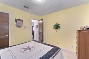 401 Drake Ln, Taylor, TX 76574 - Photo 23