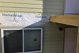 2124 Burton Dr, Austin, TX 78741 - Photo 3