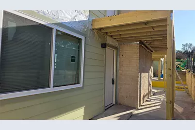 2124 Burton Drive #152, Austin, TX 78741 - Photo 15