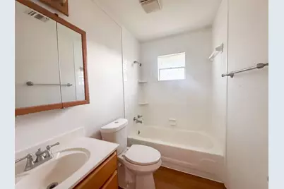 1002 Hummingbird Drive, Marble Falls, TX 78654 - Photo 7