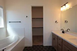 137 Bishop Wood Rd, Dripping Springs, TX 78620 - Photo 13