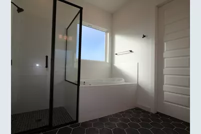 137 Bishop Wood Road, Dripping Springs, TX 78620 - Photo 9