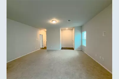 129 Tall Grass Drive, Georgetown, TX 78628 - Photo 7
