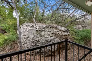 1529 Barton Springs Rd, Austin, TX 78704 - Photo 25