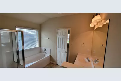 207 Wild Cat Drive, Bastrop, TX 78602 - Photo 17