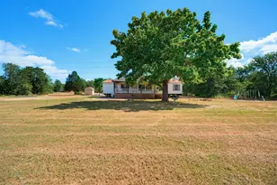 114 Pleasant Grove Loop, Elgin, TX 78621 - Photo 1