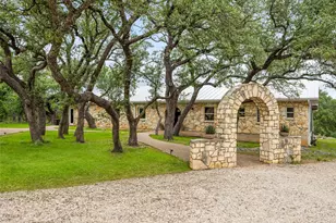 141 Lookout Dr, Wimberley, TX 78676 - Photo 1