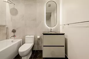 610 Davis St, Austin, TX 78701 - Photo 7