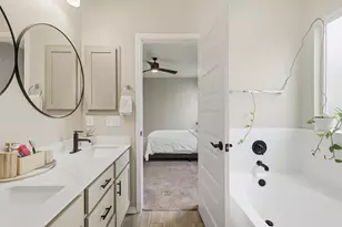 1506 Dragonfly Loop, Bastrop, TX 78602 - Photo 15