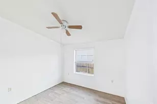 4601 Magin Meadow Dr, Austin, TX 78744 - Photo 5