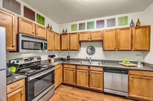 625 E Stassney Ln, Austin, TX 78745 - Photo 3