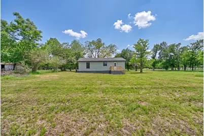 700 Rice Street, Rockdale, TX 76567 - Photo 5