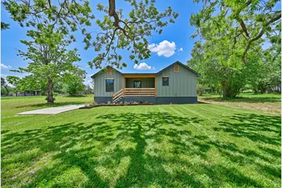 700 Rice Street, Rockdale, TX 76567 - Photo 1