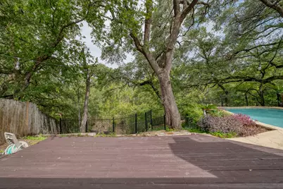 5300 Suburban Drive, Austin, TX 78745 - Photo 31