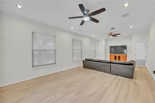 11713 Rydalwater Ln, Austin, TX 78754 - Photo 11