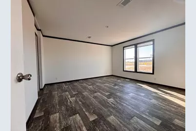 149 Castellana Way, Elgin, TX 78621 - Photo 13