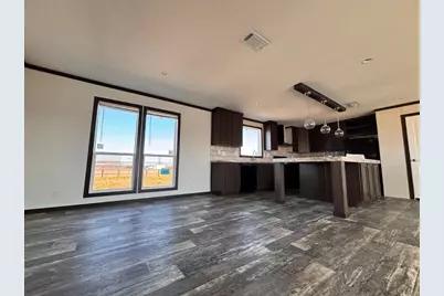 149 Castellana Way, Elgin, TX 78621 - Photo 7