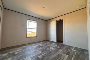 149 Castellana Wy, Elgin, TX 78621 - Photo 15