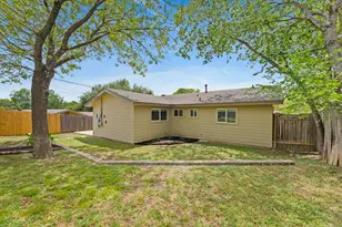 2507 Glen Springs Way, Austin, TX 78741 - Photo 23