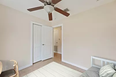 2507 Glen Springs Way, Austin, TX 78741 - Photo 19