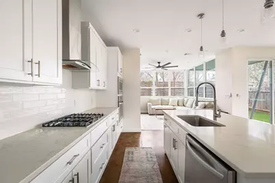 4602 Alf Avenue #B, Austin, TX 78721 - Photo 7