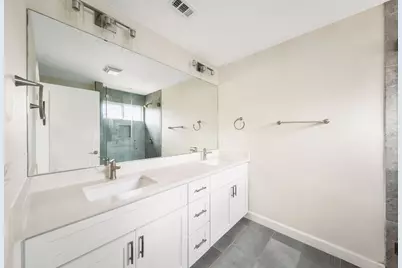 4602 Alf Avenue #B, Austin, TX 78721 - Photo 27