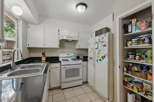 4802 Peach Grove Ct, Austin, TX 78744 - Photo 3