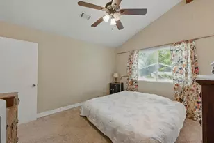4802 Peach Grove Ct, Austin, TX 78744 - Photo 5