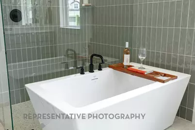 121 Ribera Drive, Liberty Hill, TX 78642 - Photo 21