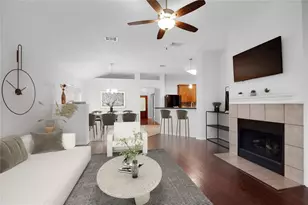 281 Hutton, Kyle, TX 78640 - Photo 5