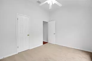 281 Hutton, Kyle, TX 78640 - Photo 31