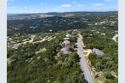 21105 Ridgeview Road, Lago Vista, TX 78645 - Photo 15