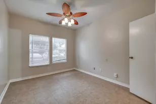 12166 Metric Blvd, Austin, TX 78758 - Photo 11