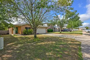 108 Remington Dr, Kyle, TX 78640 - Photo 23