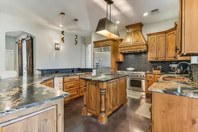 101 Sundance Trail, Dripping Springs, TX 78620 - Photo 9